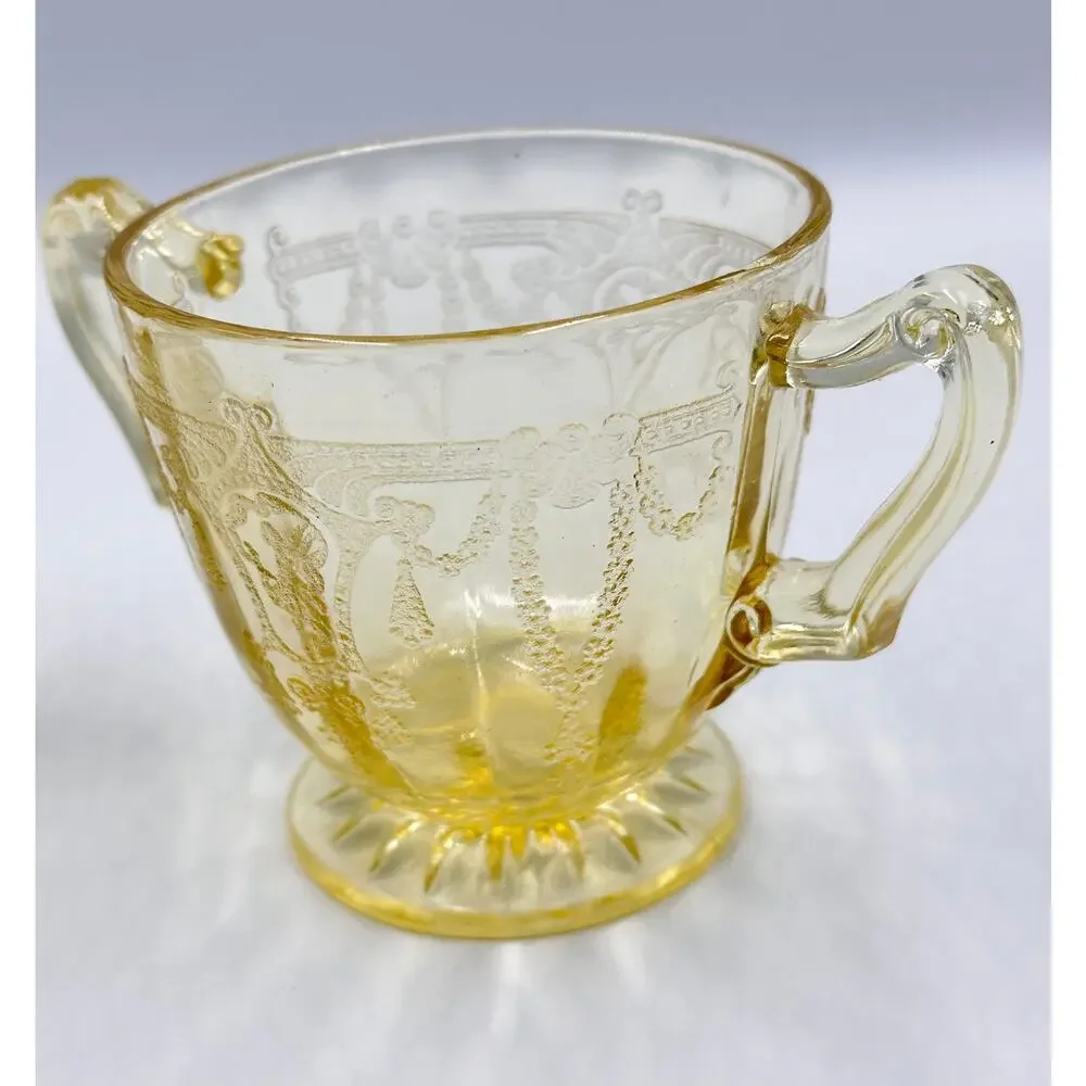 1930 Anchor Hocking Cameo Ballerina Vaseline Canary Glass Sugar Dessert Bowl Set